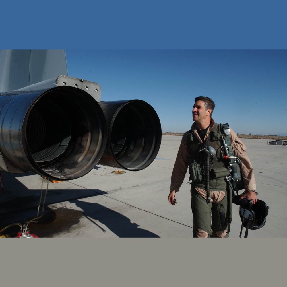 Paco Pre-Flights an F-5